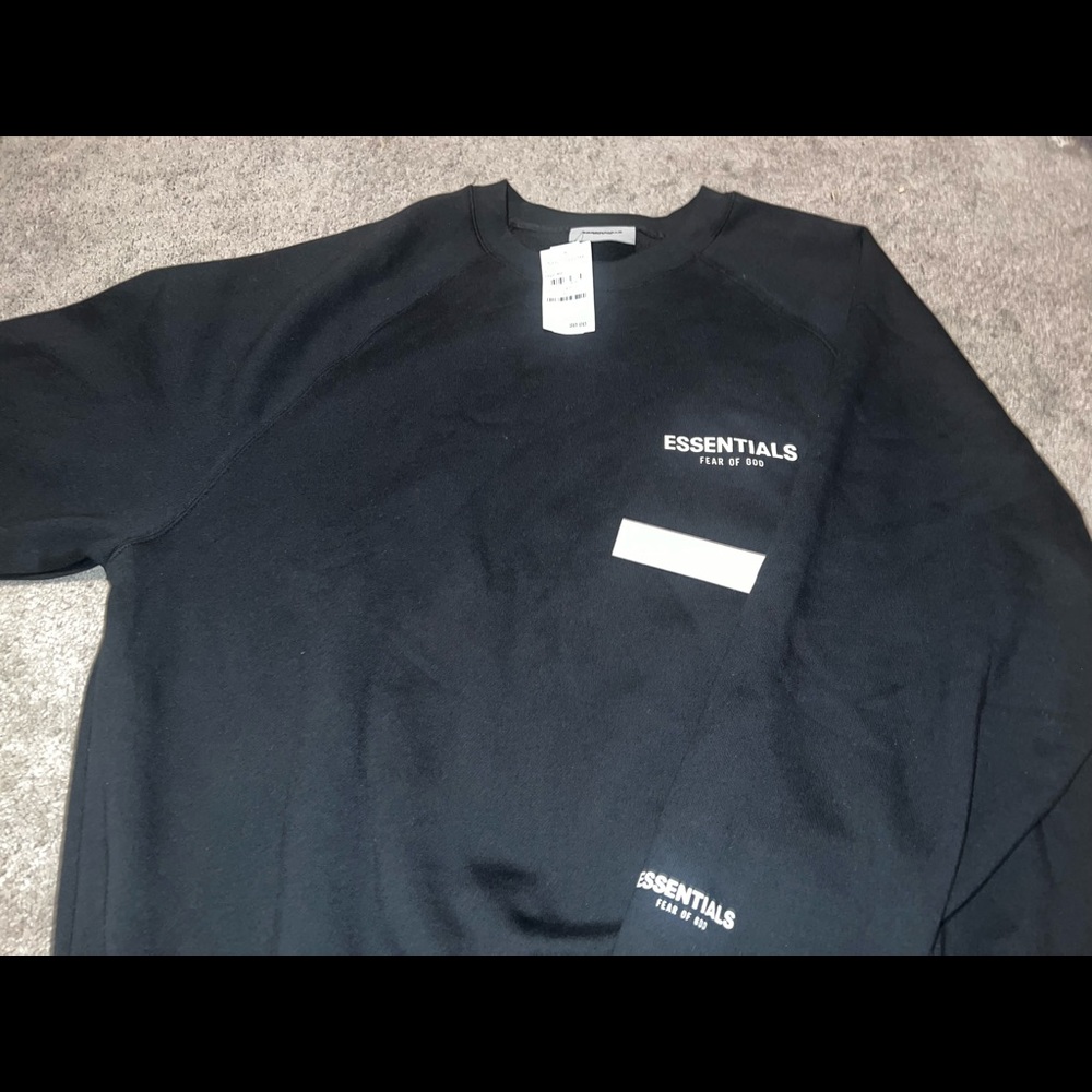 Fear of God Essentials limo crew neck